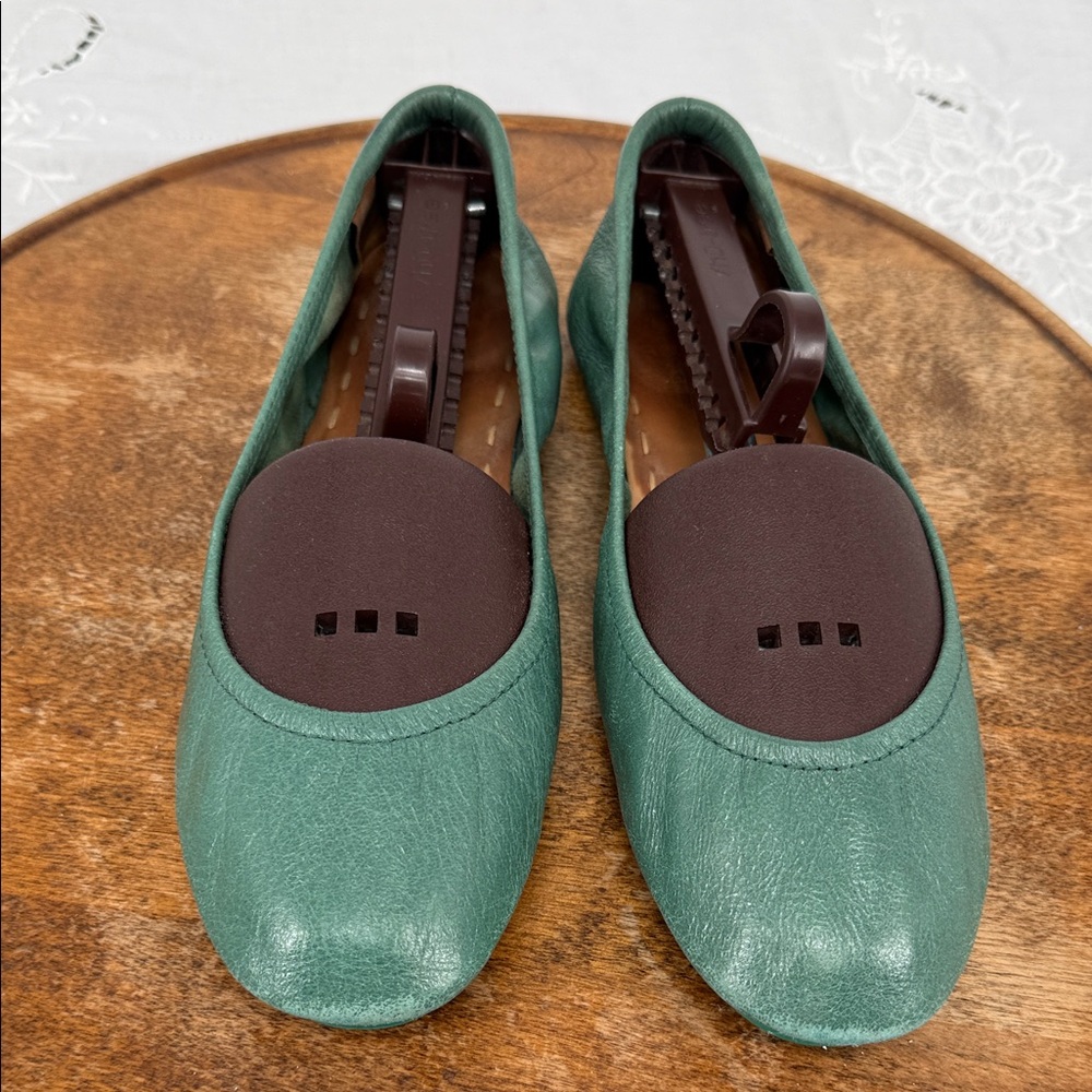Tieks Shoes Wm 8 Green Leather Flats Foldable Travel Commute Teacher Work - Picture 3 of 14